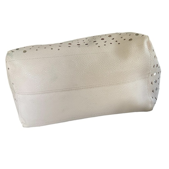 Bath and Body Works Tote Bag NWT - Picture 4 of 9